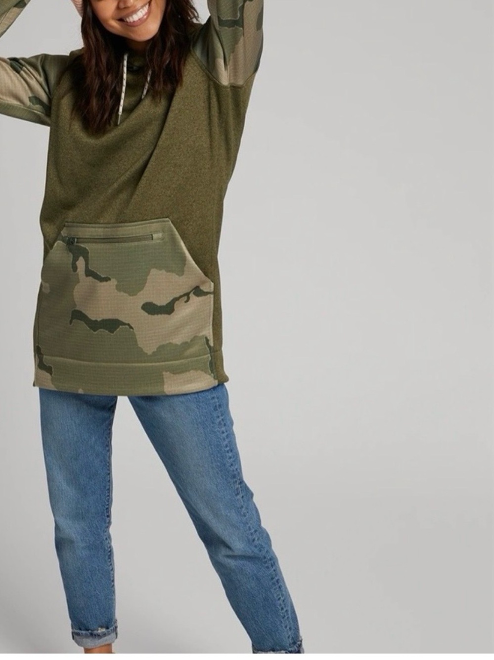 Burton Olive Hoodie with Drawstring with Camo pocket Snowboard SKI Medium